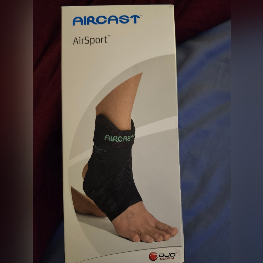 Black Ankle Support